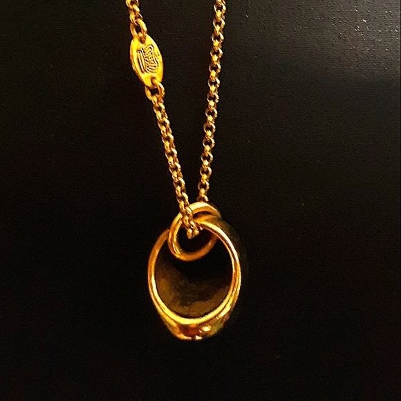 Limited edition JUICY COUTURE 2008 class ring box - Picture 5 of 14